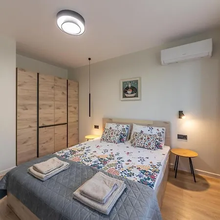 Relax And Apartment Varna